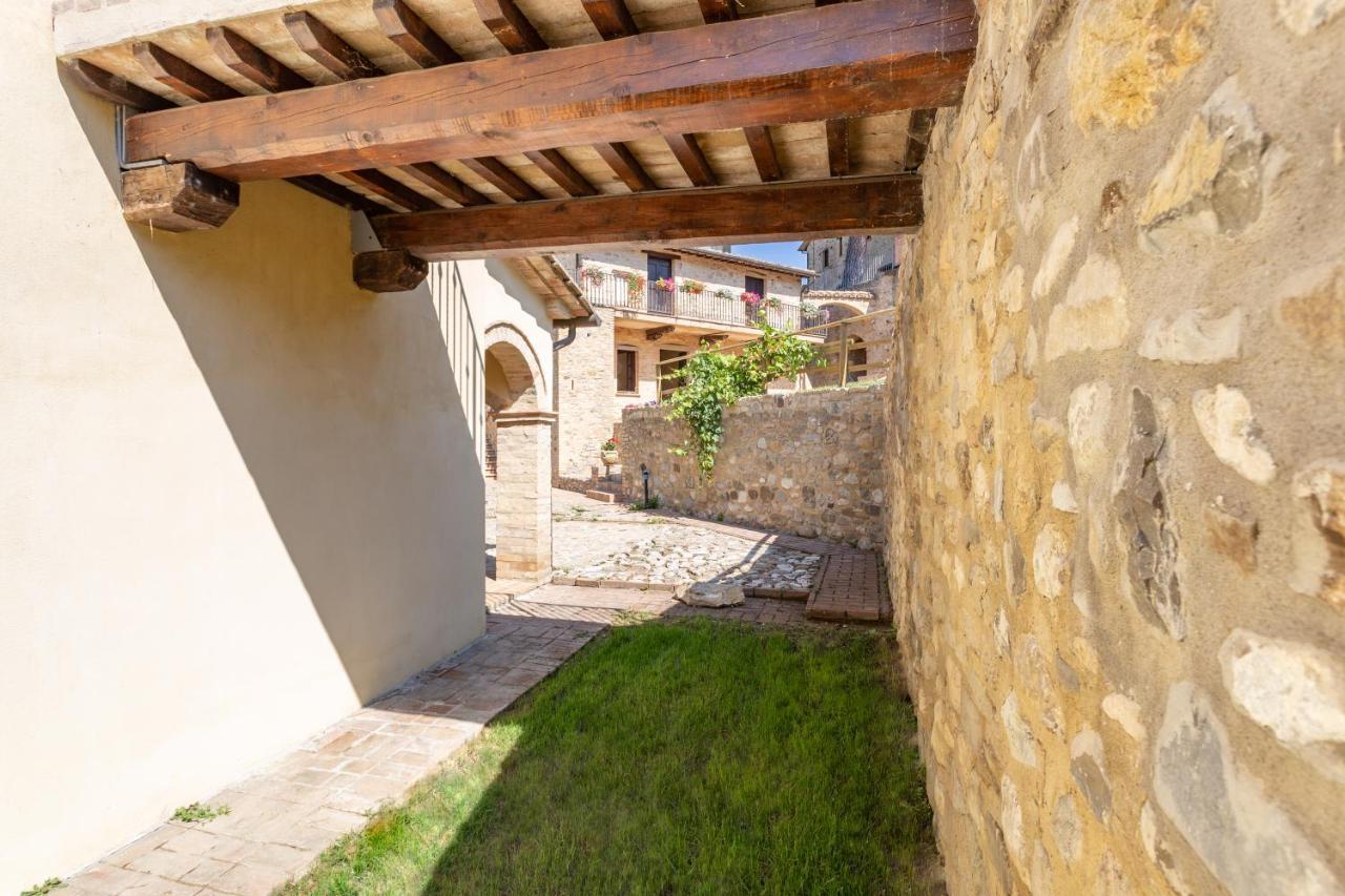 Gh Borgo Pulciano Agriturismo Montone  Ngoại thất bức ảnh