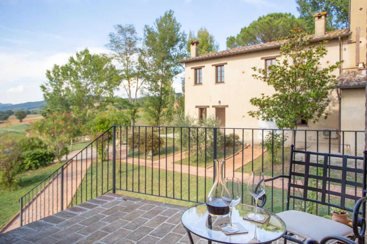 Gh Borgo Pulciano Agriturismo Montone  Ngoại thất bức ảnh