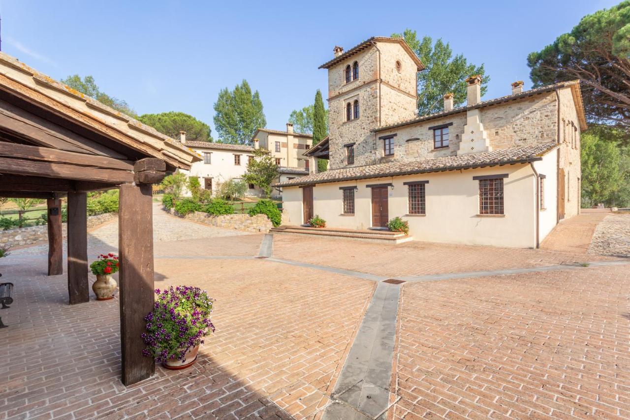 Gh Borgo Pulciano Agriturismo Montone  Ngoại thất bức ảnh