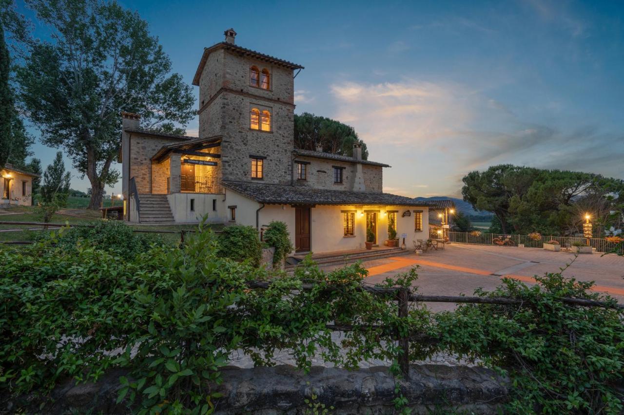 Gh Borgo Pulciano Agriturismo Montone  Ngoại thất bức ảnh